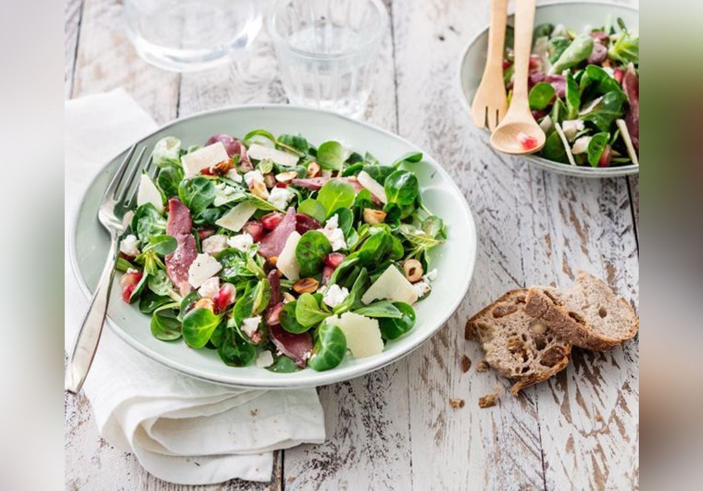 Recette salade de mâche au magret fumé féta et grenade