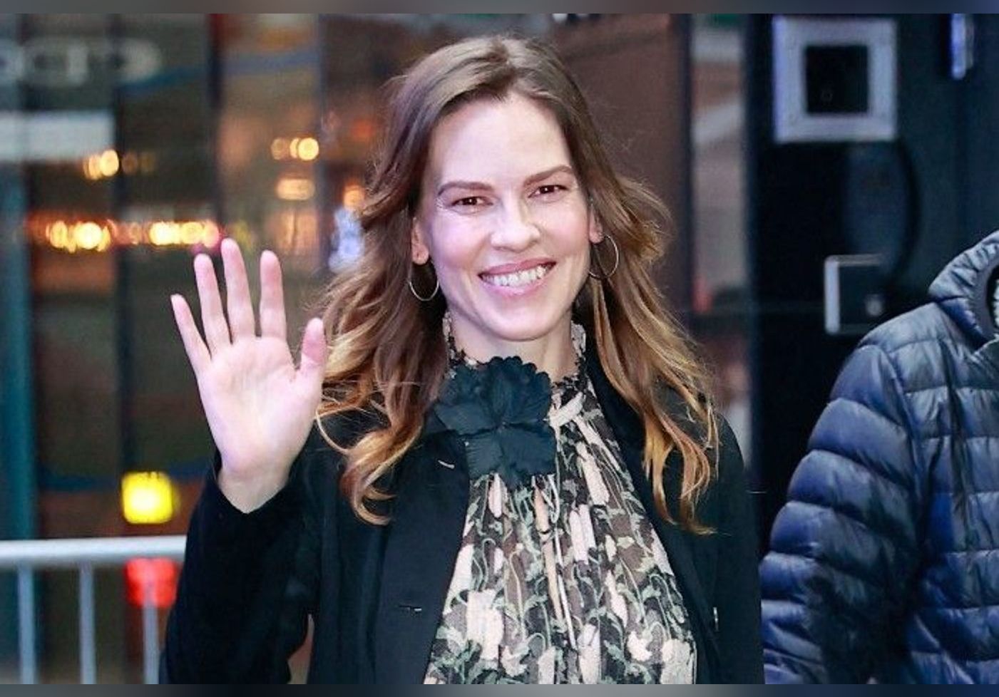 Lactrice Hilary Swank 48 ans a annoncé être enceinte de jumeaux