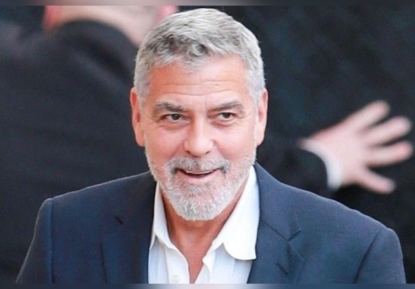 George Clooney va réaliser une adaptation de la série française