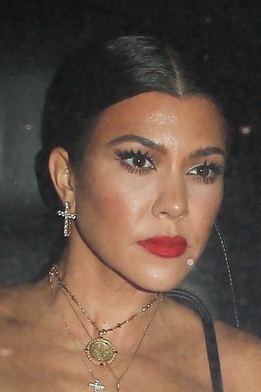 2019-10/koutney-kardashian-avec-maquillage.jpg