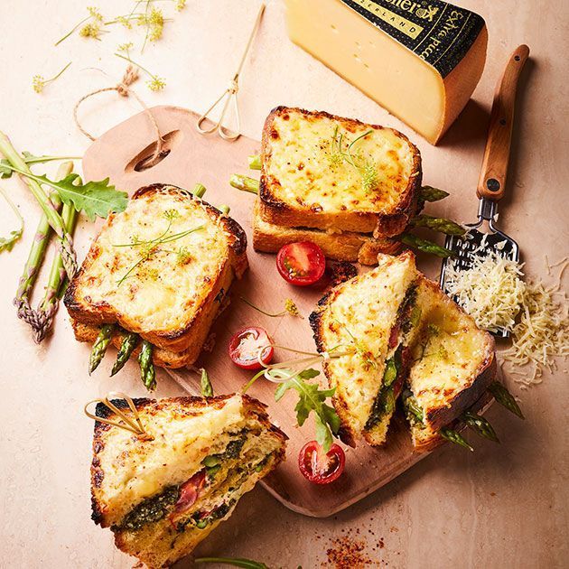 original croque-monsieur with tomatoes and pesto