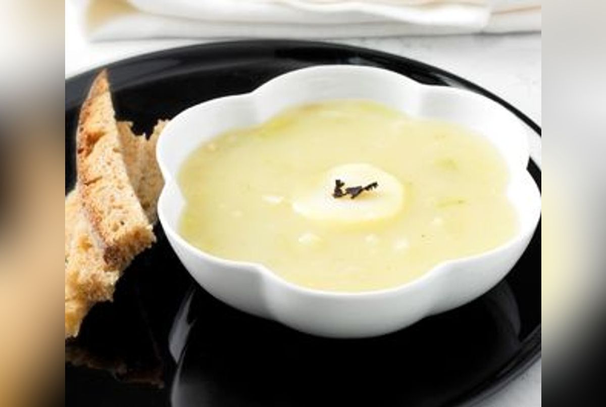 Soupe aux poireaux pommes de terre - Recette Version Femina