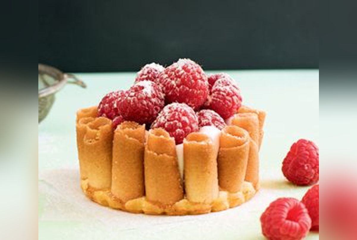 Tartelettes de cigarettes russes  la rose et aux framboises