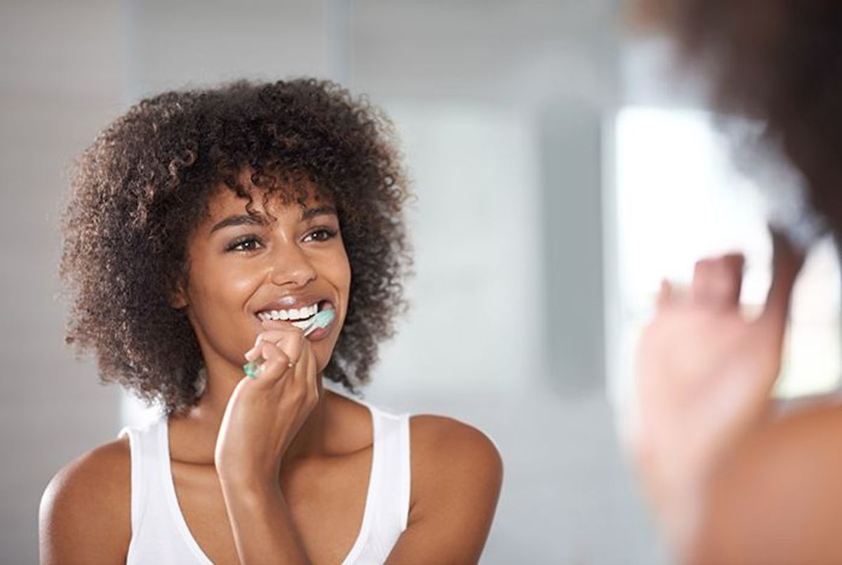 Voici ce qu’il faudrait faire pour avoir de belles dents blanches et