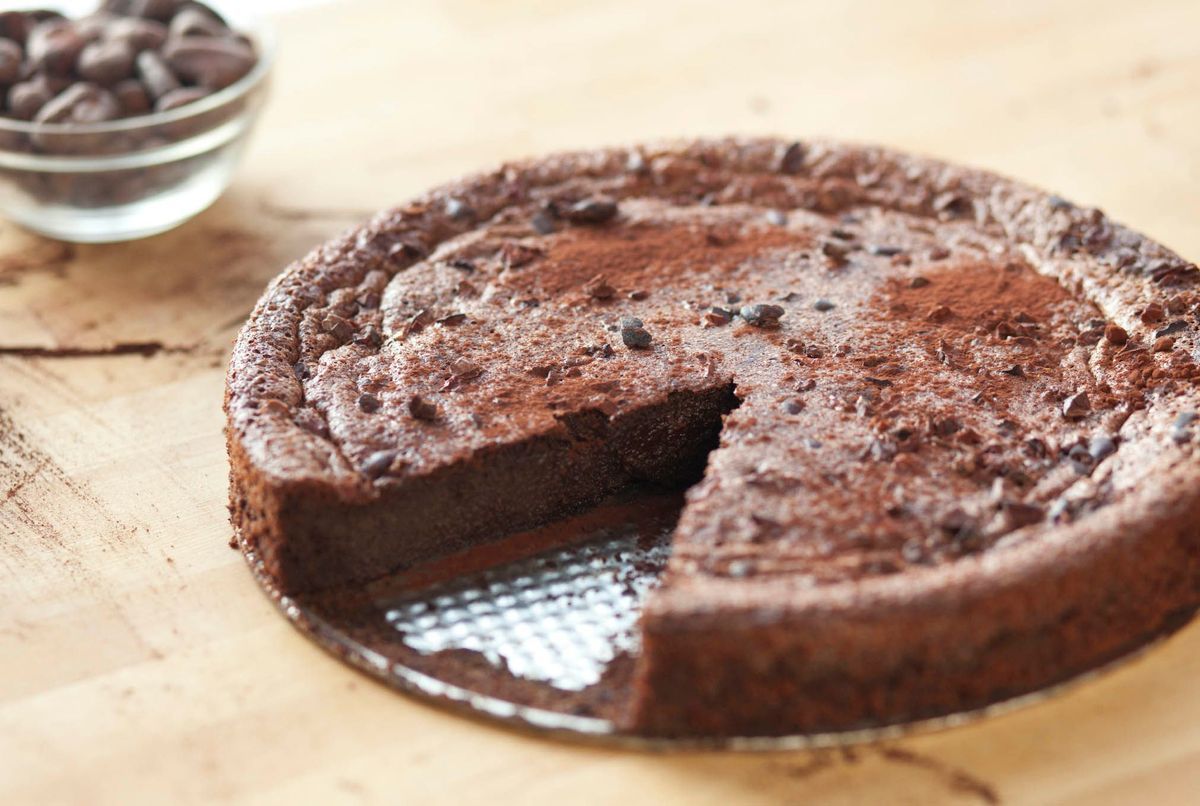 Recette - Gâteau au chocolat sans sucre en vidéo 