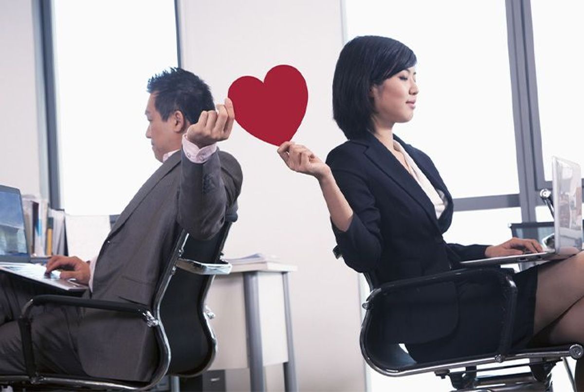 Dr Love : 3 signes qui prouvent que vous plaisez à votre collègue