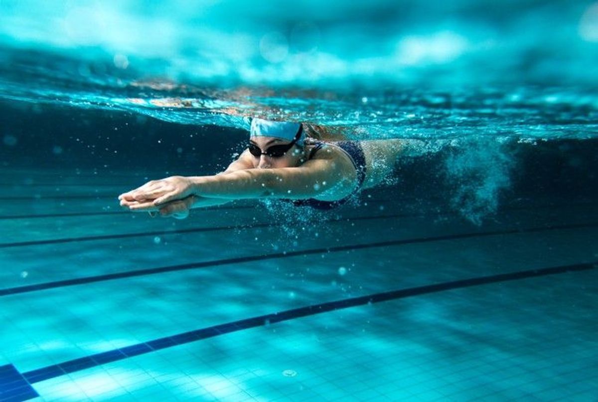 Dans cette ville allemande, les femmes peuvent désormais nager seins nus  dans la piscine municipale