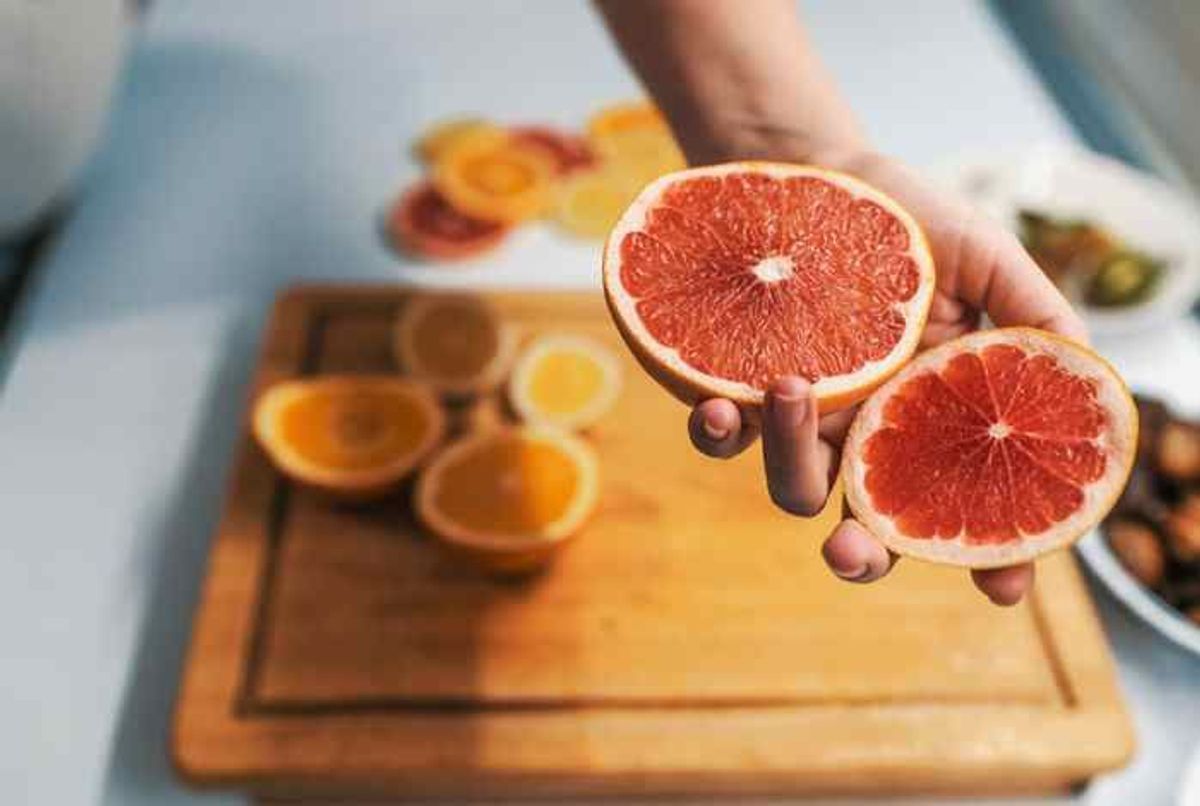 Santé pratique fautil vraiment éviter le pamplemousse si je prends des médicaments