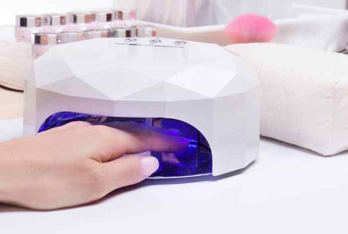 Lampe UV/LED 65w pour la pose d'ongles en gel UV