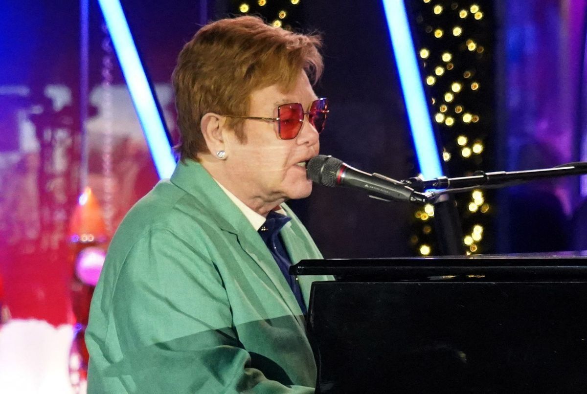 Elton John Receives Best Live Show Award at Emmy Awards, Joins Exclusive “EGOT” Club