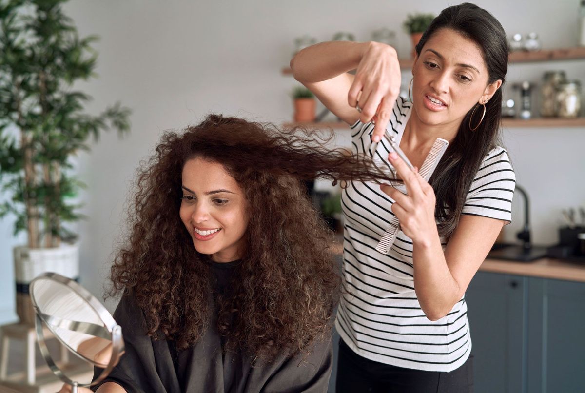 La beauté à domicile à petit prix : -25 % sur la coiffure, l’épilation