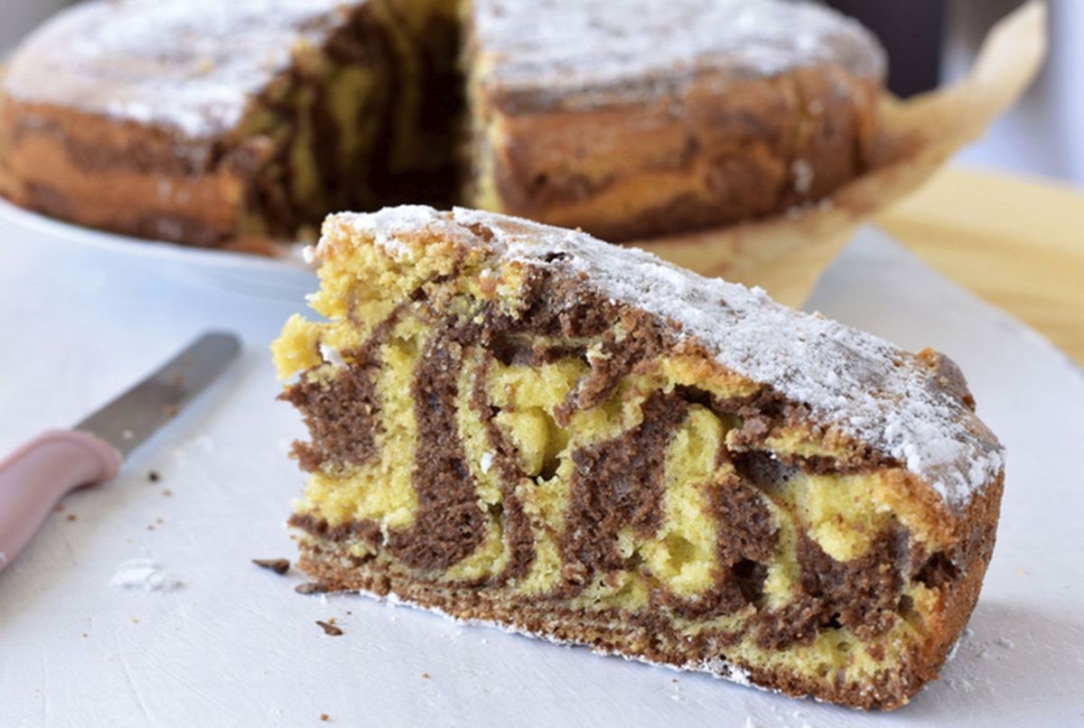 Dessert d’enfance : Christophe Michalak partage les secrets de son cake marbré chocolat-vanille (et il est très simple à réaliser)