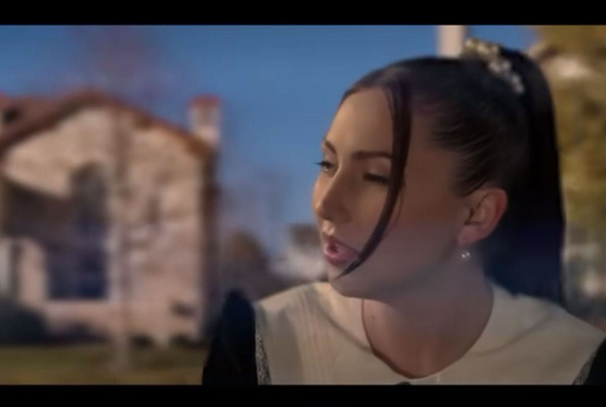 Qui est la chanteuse Linh, dont le single « Je pense à vous » vient d