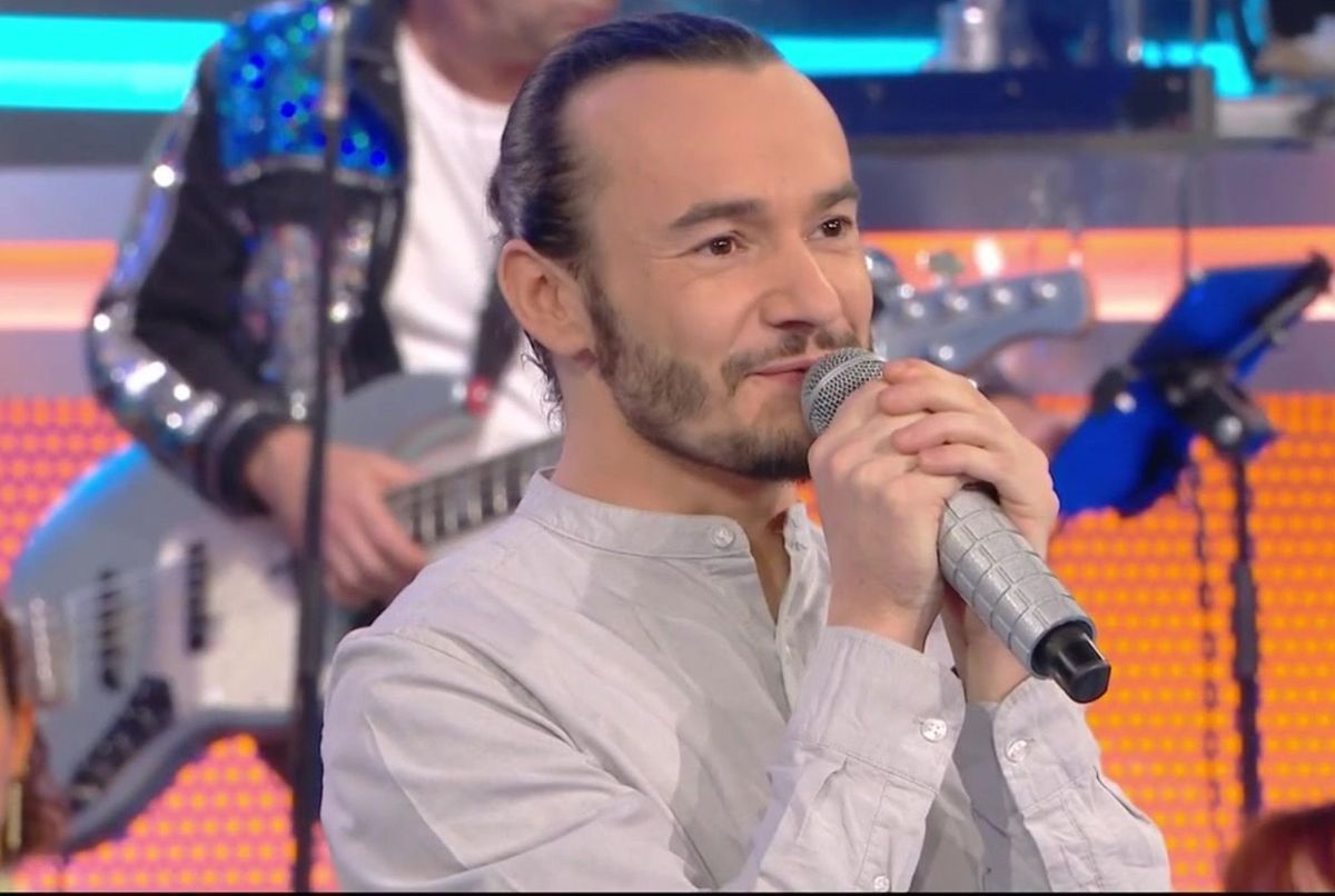 3 choses à savoir sur Benoît, le maestro de « N'oubliez pas les paroles » à  l'incroyable parcours