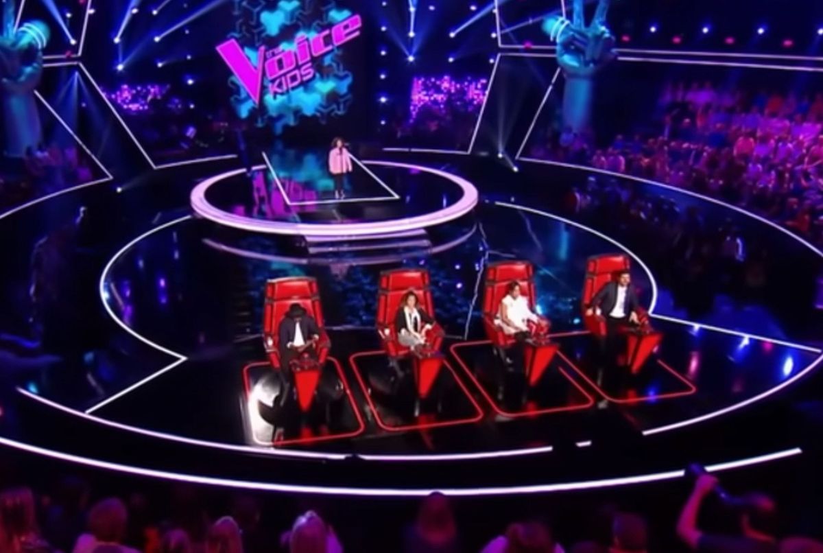 Singer Debuts as Coach on Show - News Directory 3