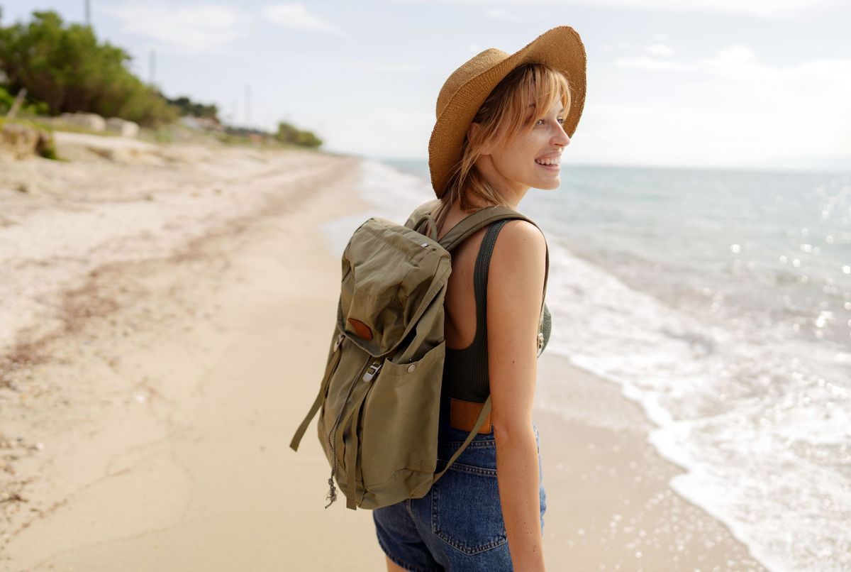 Voyager seul, c’est tendance : découvrez les destinations préférées des Français solos ce printemps