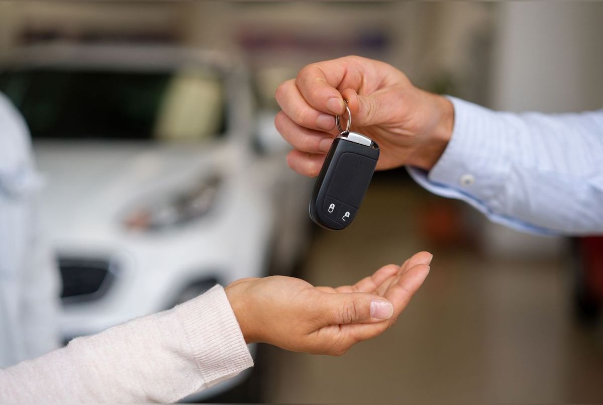 La Banque Postale lance un service de leasing automobile avec 6 500 véhicules à moins de 350 € par mois