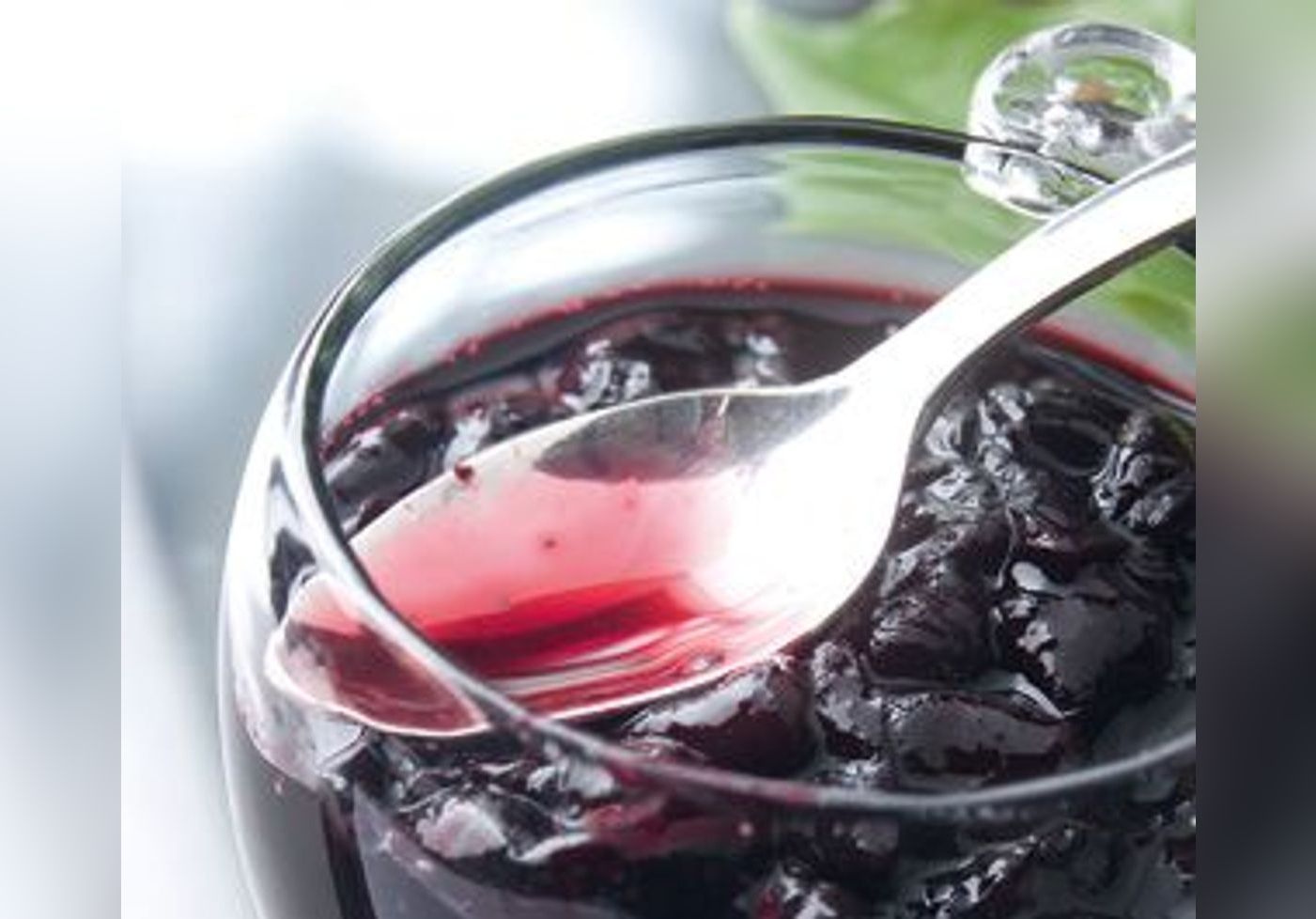 Confiture de cerises noires