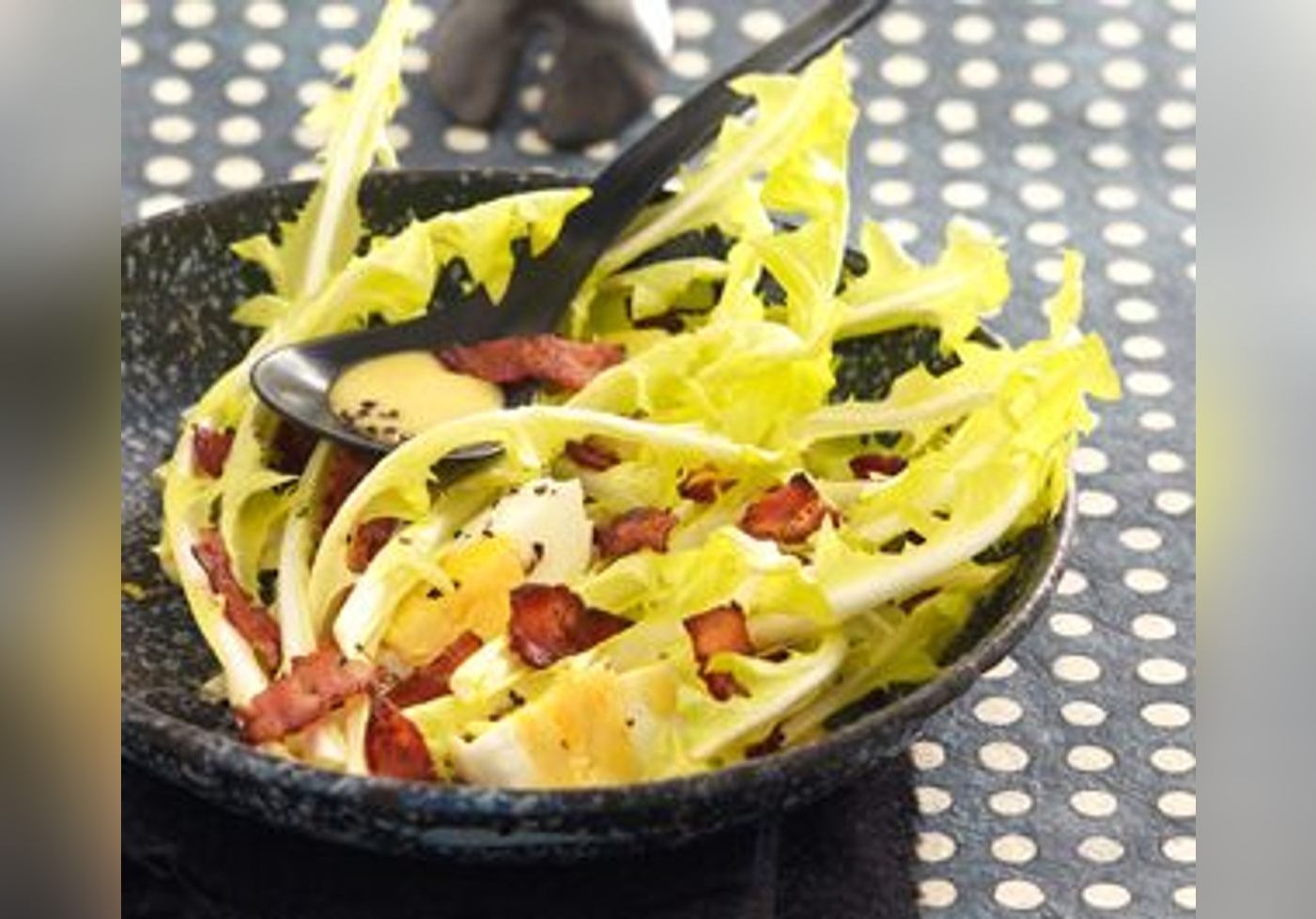 Salade de pissenlits au lard fumé Recette Version Femina