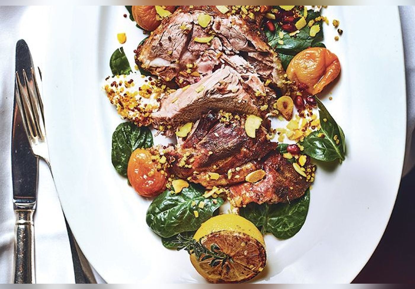 Epaule d'agneau confite au boulghour et à la brousse