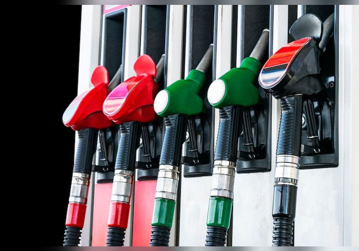 Prix des carburants : TotalEnergies annonce une remise de 12 centimes par litre dans des stations d’autoroutes
