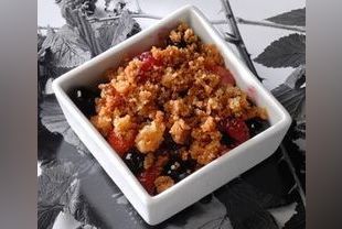 Crumble Fruits Rouges Chocolat Blanc Recette De Crumble Fruits Rouges Chocolat Blanc Marmiton