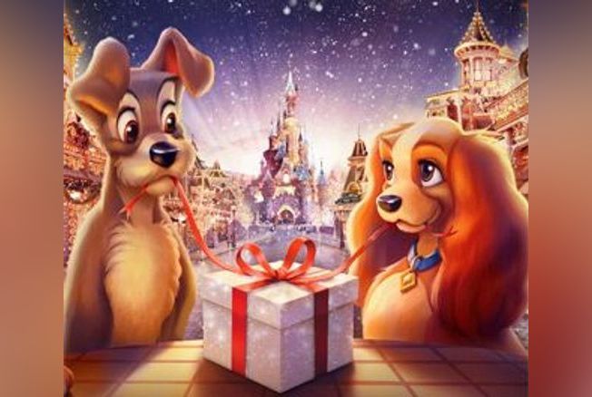 La magie d’un Noël Enchanté à Disneyland® Paris