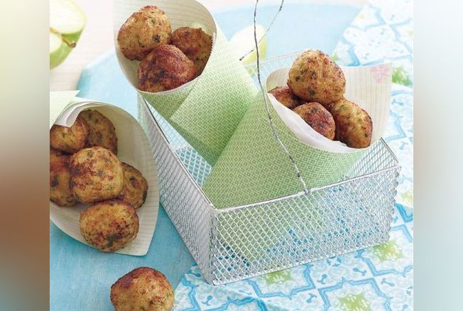 Recette Pour Bebe Boulettes De Poulet Et De Pomme D Annabel Karmel Version Femina
