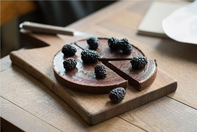 Tarte Au Chocolat Cassis Et Mures D Helene Darroze