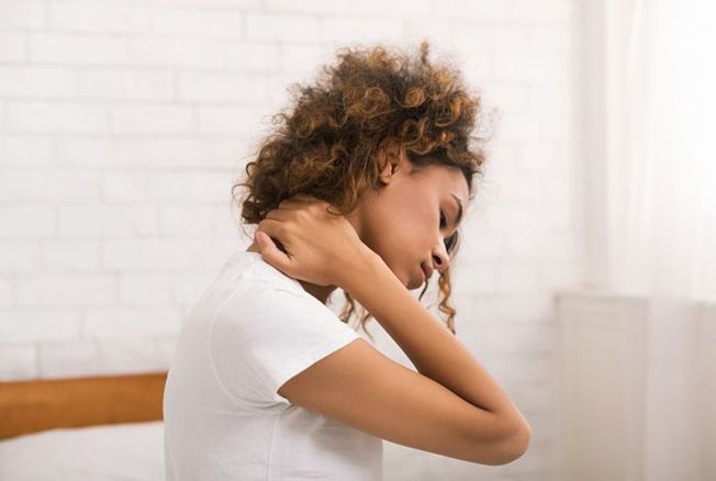 Douleurs dans la nuque : comment soulager ses cervicales