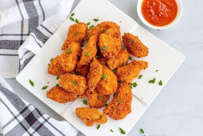 cyril-lignac-r-v-le-sa-recette-de-nuggets-de-poulet-sauce-barbecue-et