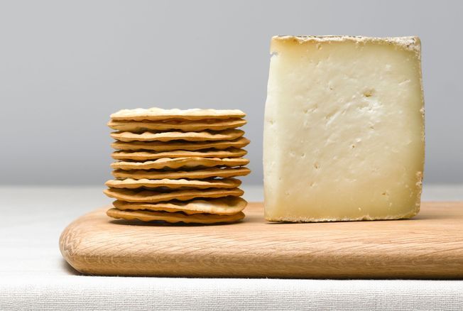 Quels sont les fromages les moins (et les plus) caloriques ?