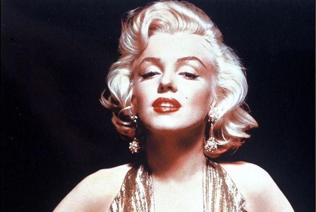 Marilyn Monroe : le secret de sa robe sulfureuse incrustée de cristaux... La plus sexy et la plus chère de tous les temps