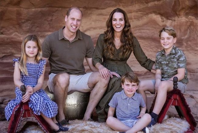 Kate Middleton : ces centaines de cadeaux de Noël et jouets que ses enfants ne peuvent pas garder… George, Charlotte et Louis sont très gâtés