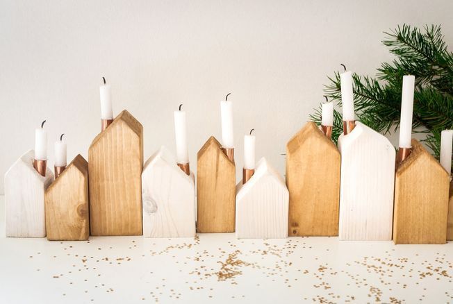 DIY de Noël : voici comment fabriquer un adorable village miniature en bois à petit prix