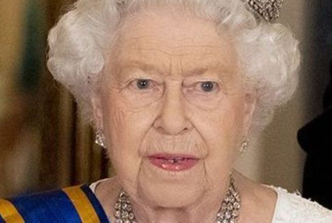 Mort d'Elizabeth II : les hommages du monde entier se multiplient pour saluer la mémoire de la reine