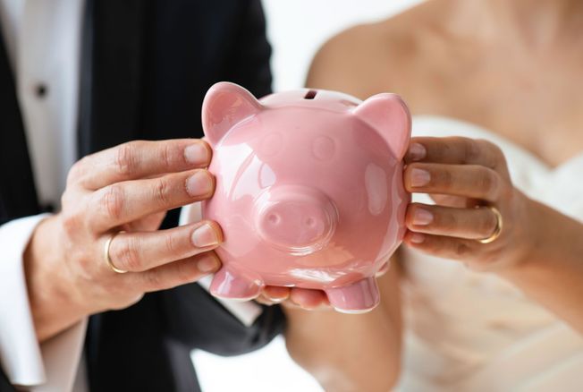 Combien coûtera réellement votre mariage ? Ce simulateur révèle son prix moyen, en fonction du nombre d'invités
