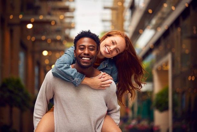 Couple : ce psychologue partage ses 3 règles d’or pour une relation saine et heureuse