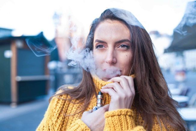 tabagisme passif cigarette électronique Cigarette électronique: Le vapotage passif dangereux pour la santé main image 1