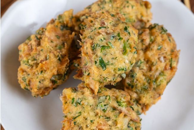 Croquettes de thon et sauce Gourmet ail et fines herbes d'Alexia Duchêne