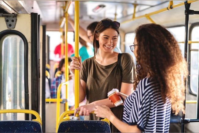 Qu’est ce que l’arnaque à la  carte de transport gratuite , l’escroquerie qui se répand en France ?