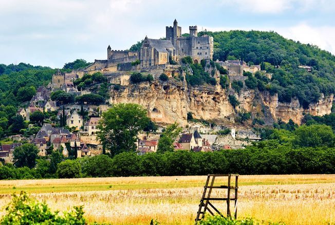 Nouvelle-Aquitaine : 10 Plus Beaux Villages de France splendides à visiter en Dordogne