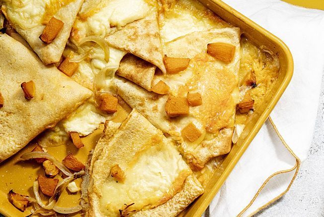 Courge butternut et fromage fondu : voici la recette de crêpe salée la plus réconfortante de l’hiver