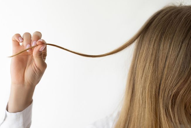 Cheveux fins : les bons soins, coiffures et coupes pour leur