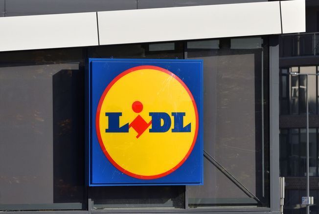Lidl commercialise un barbecue au charbon de bois à moins de 40 € à compter du 24 avril 2025