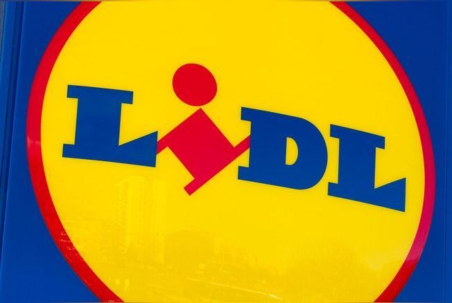 Airfryer, épilateur électrique, piscine, machine à café ou fer à boucler, voici les meilleures promotions chez Lidl